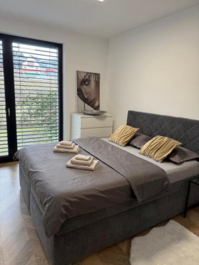 Garden Apartment
